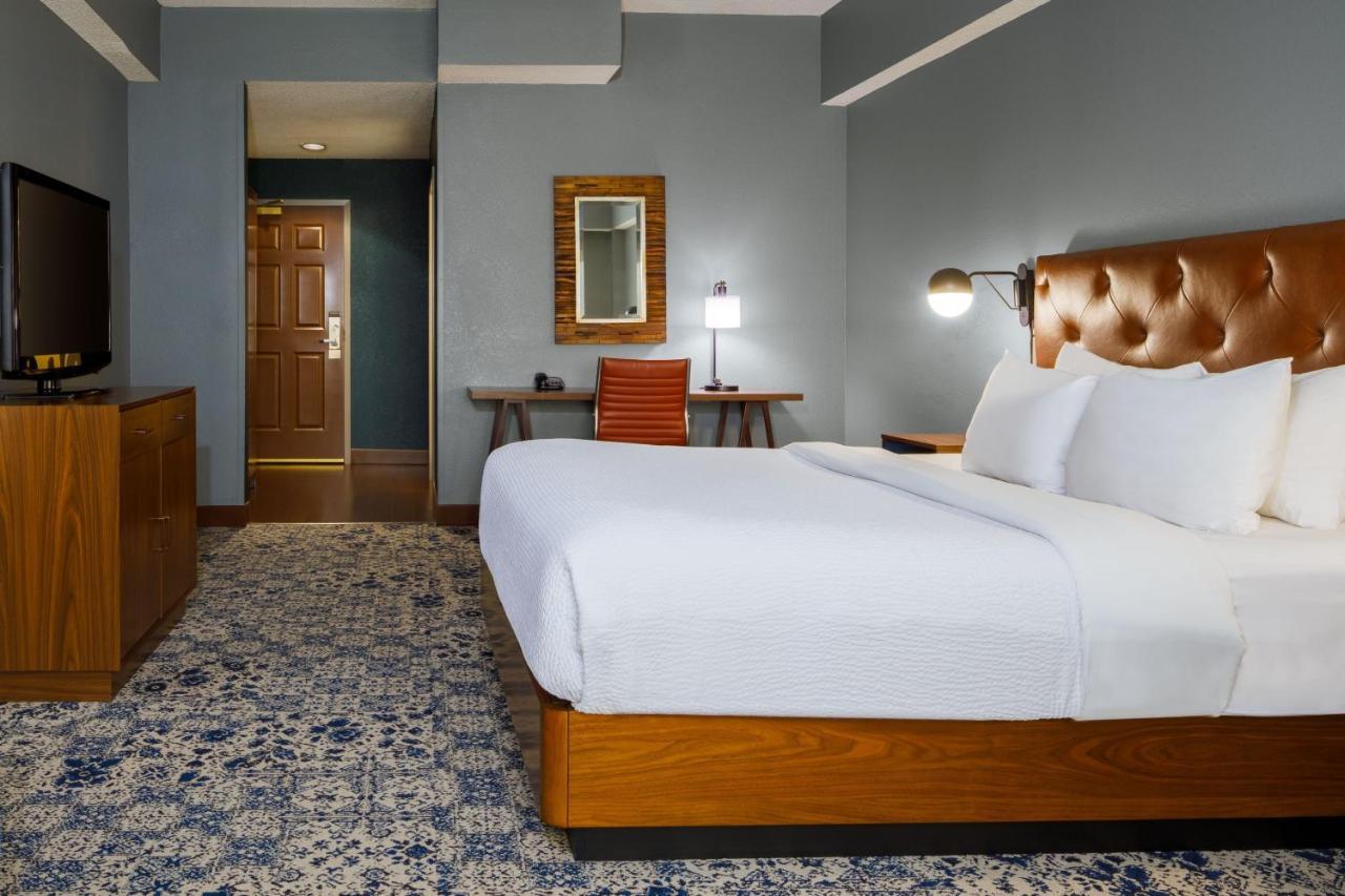 Four Points By Sheraton Louisville Airport Экстерьер фото