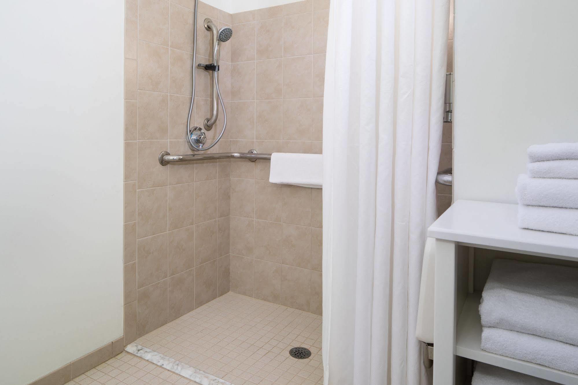 Four Points By Sheraton Louisville Airport Экстерьер фото