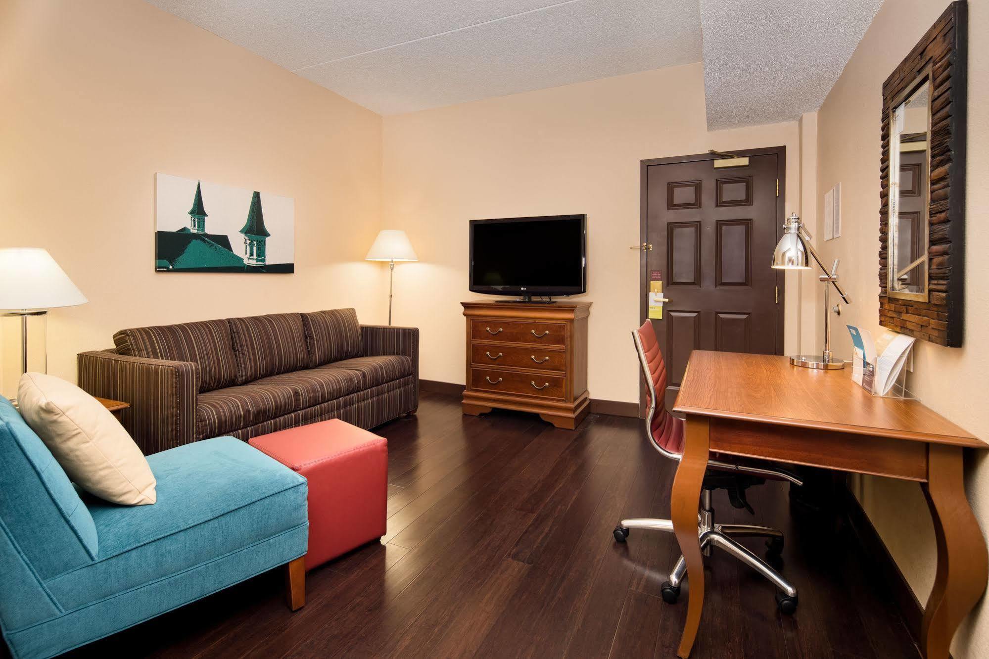 Four Points By Sheraton Louisville Airport Экстерьер фото