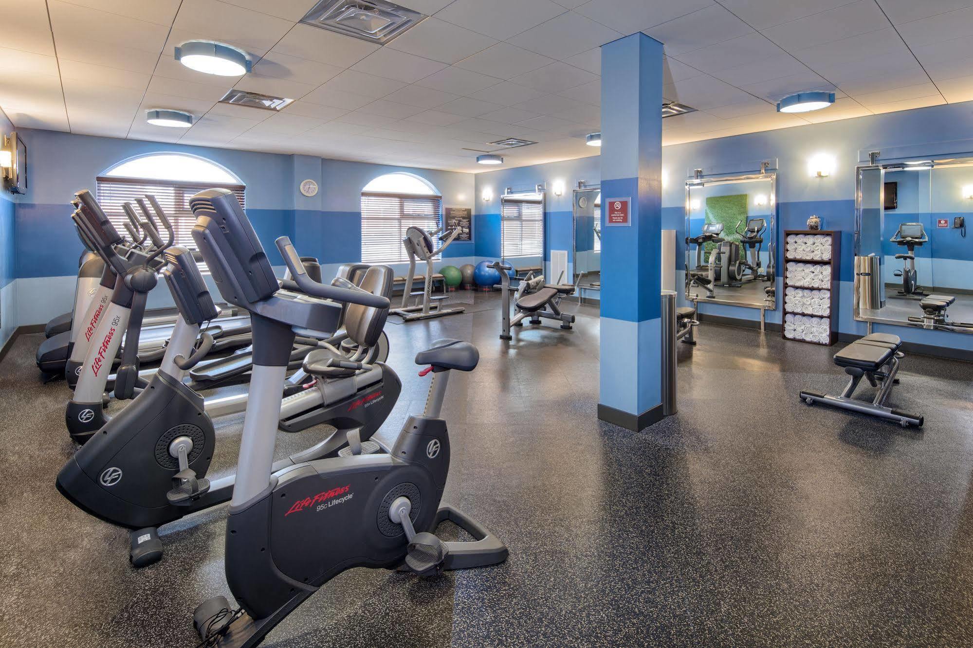 Four Points By Sheraton Louisville Airport Экстерьер фото